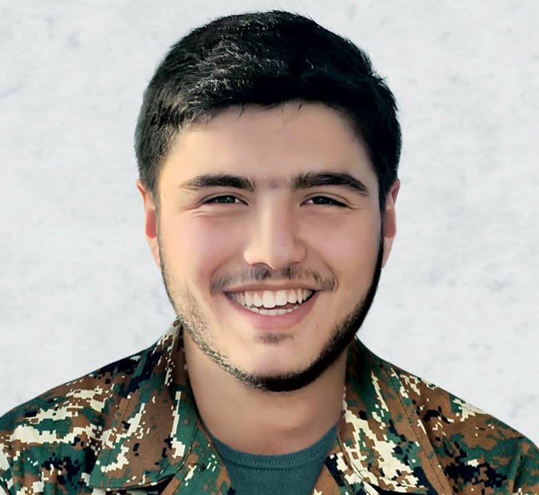Արթուր  Բալասանյան